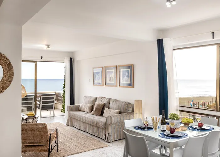 Apartament Mackenzie Beachfront *