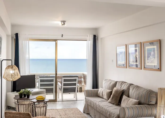 Mackenzie Beachfront Larnaca