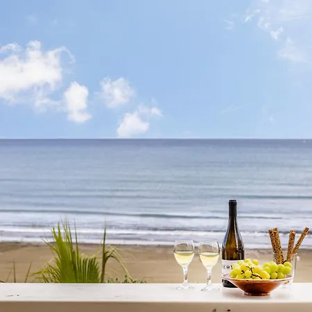 Mackenzie Beachfront * ラルナカ