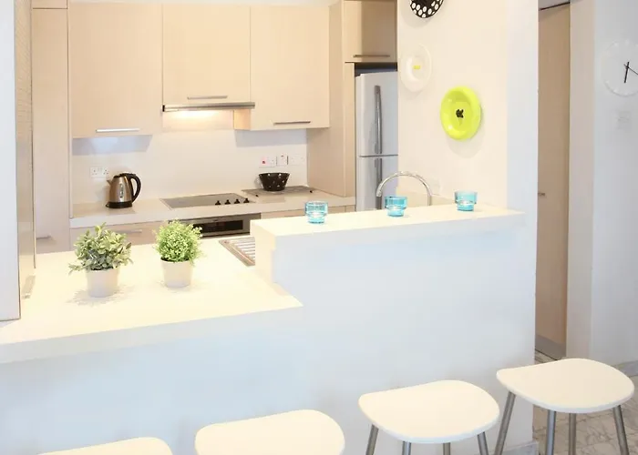 Mackenzie Beachfront Apartamento Lárnaca