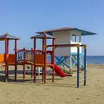Apartament Mackenzie Beachfront *