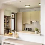 Mackenzie Beachfront Apartament